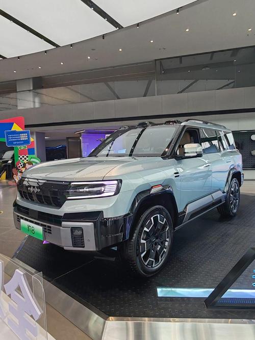 东莞203比亚迪方程豹硬派越野的爆款，英菲尼迪35周年与你共成长